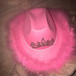 Meet your Posher, Destiny